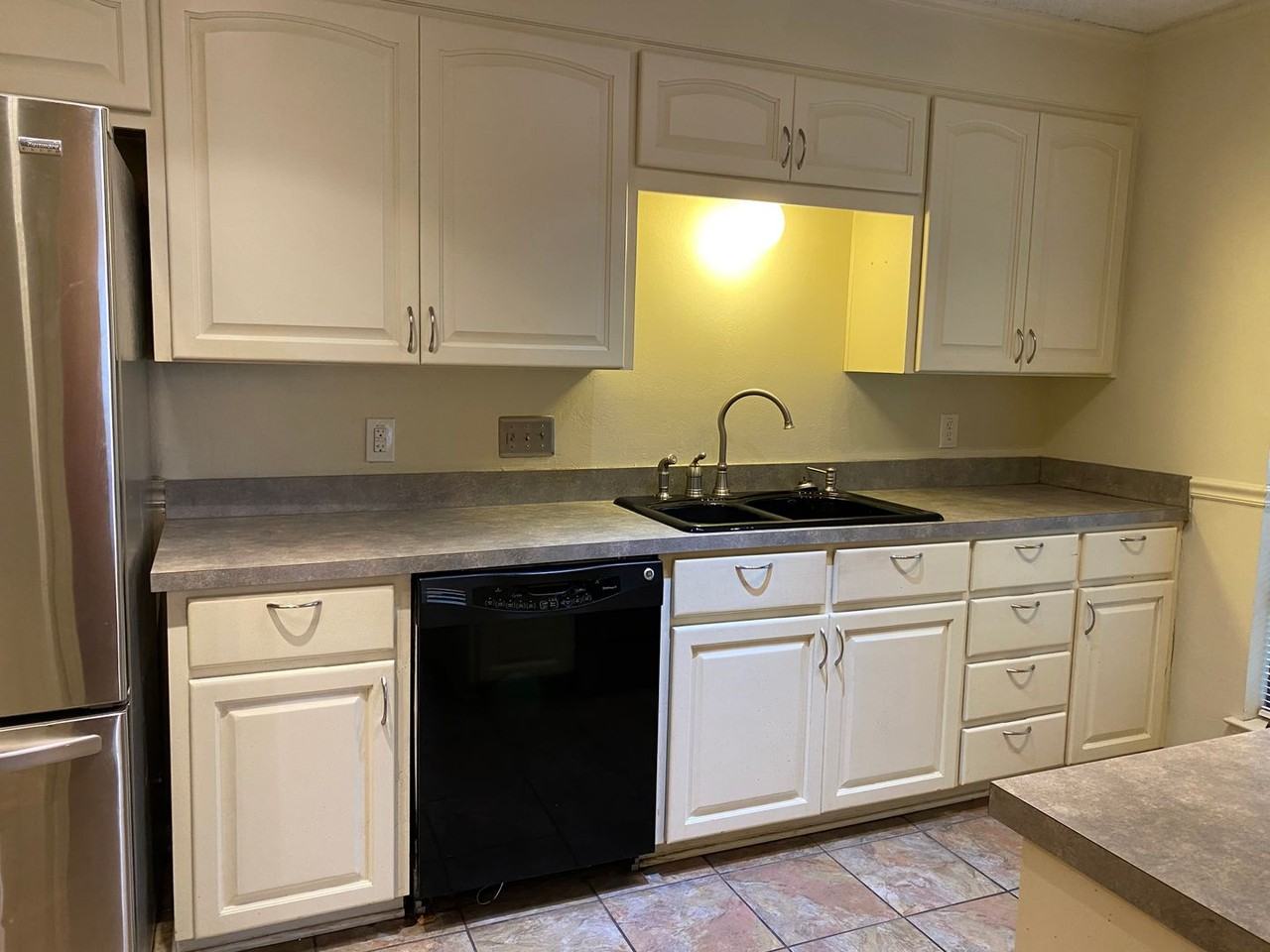 4222 Ermine Trail - Photo 7 of 24