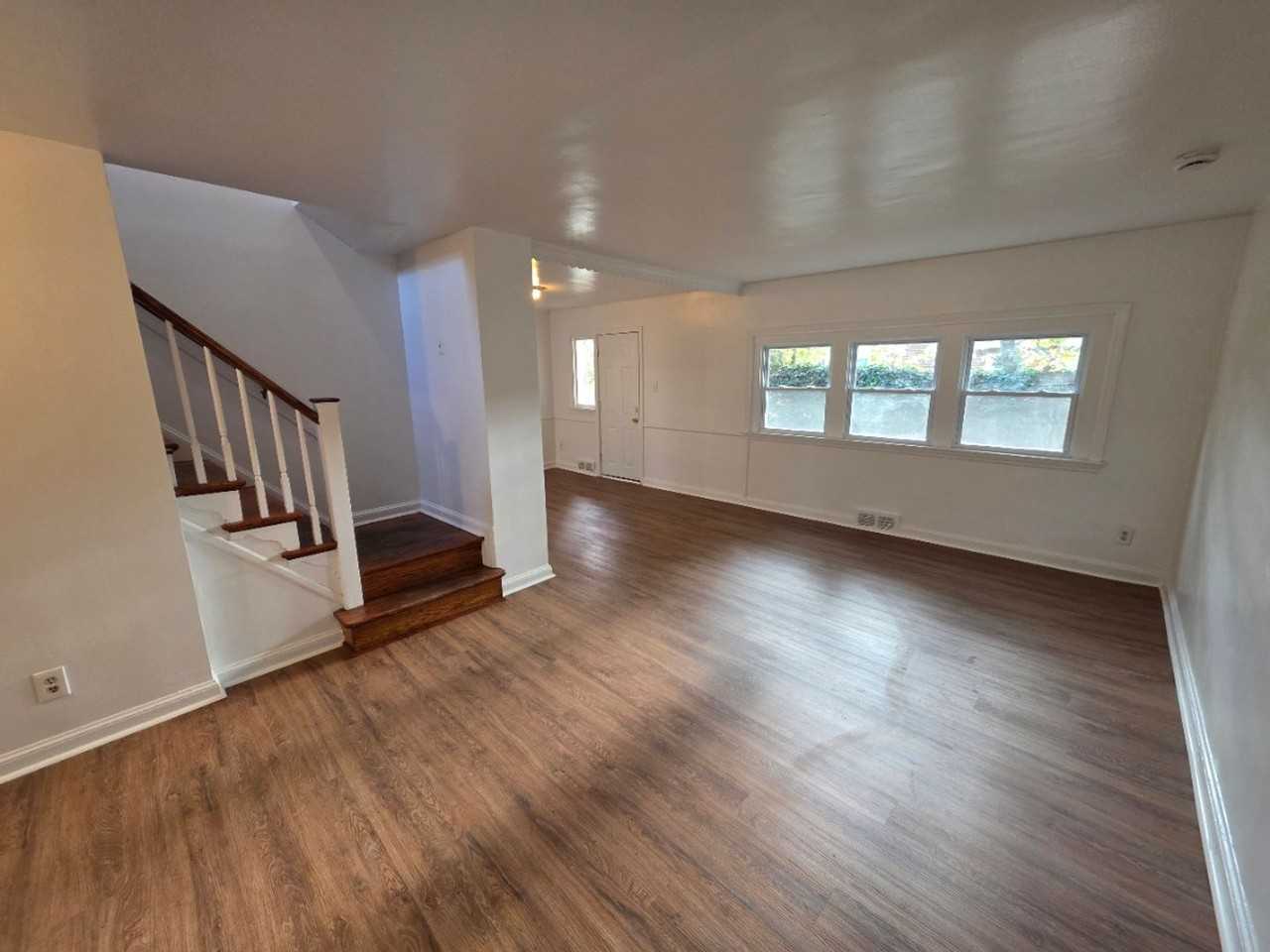 4 S Cannon Dr - Photo 4 of 22