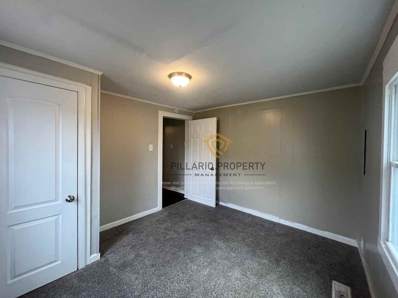 1115 W Seventh St - Photo 7 of 12