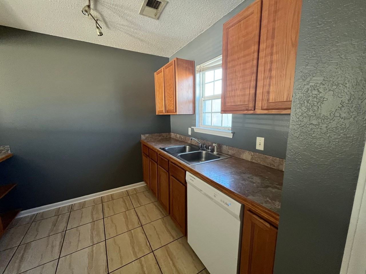 57 Bearing Cir - Photo 5 of 12