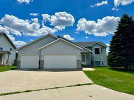 featured image of 1631 51st St S