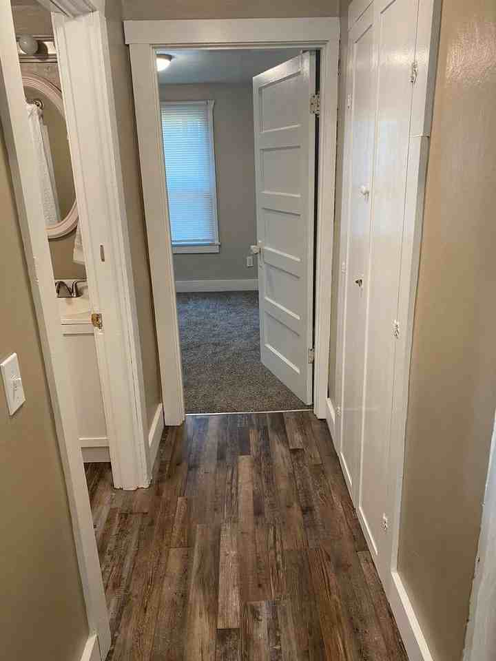 606 W Fremont Ave - Photo 6 of 15