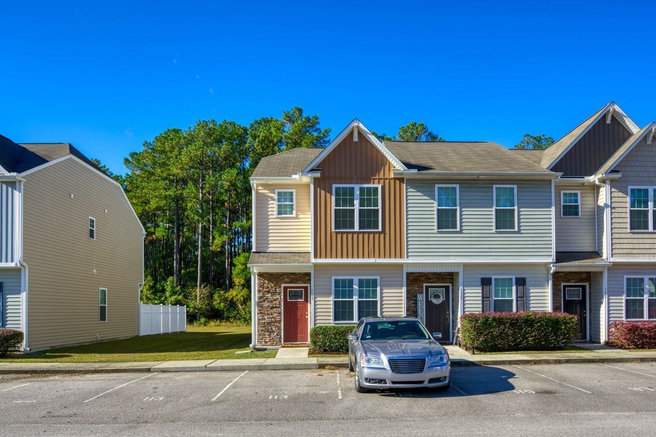 113 Beacon Woods Dr - Photo 2 of 27