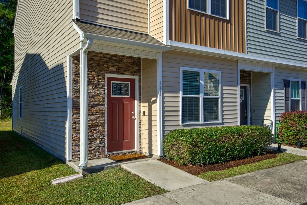 113 Beacon Woods Dr - Photo 3 of 27