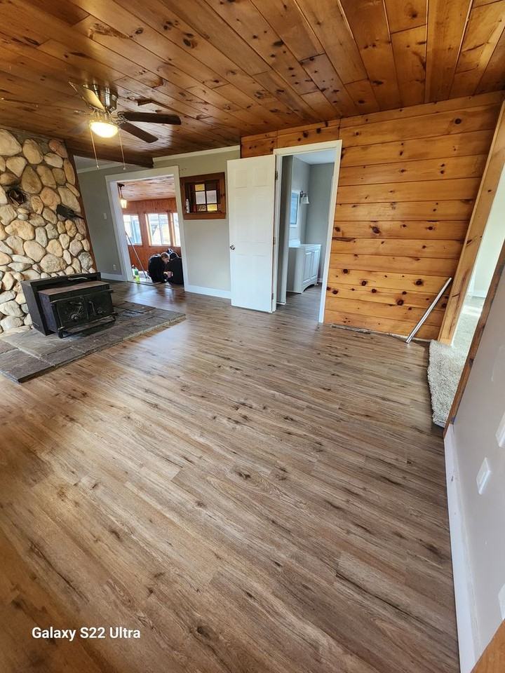 62 Bridge St - Photo 3 of 24