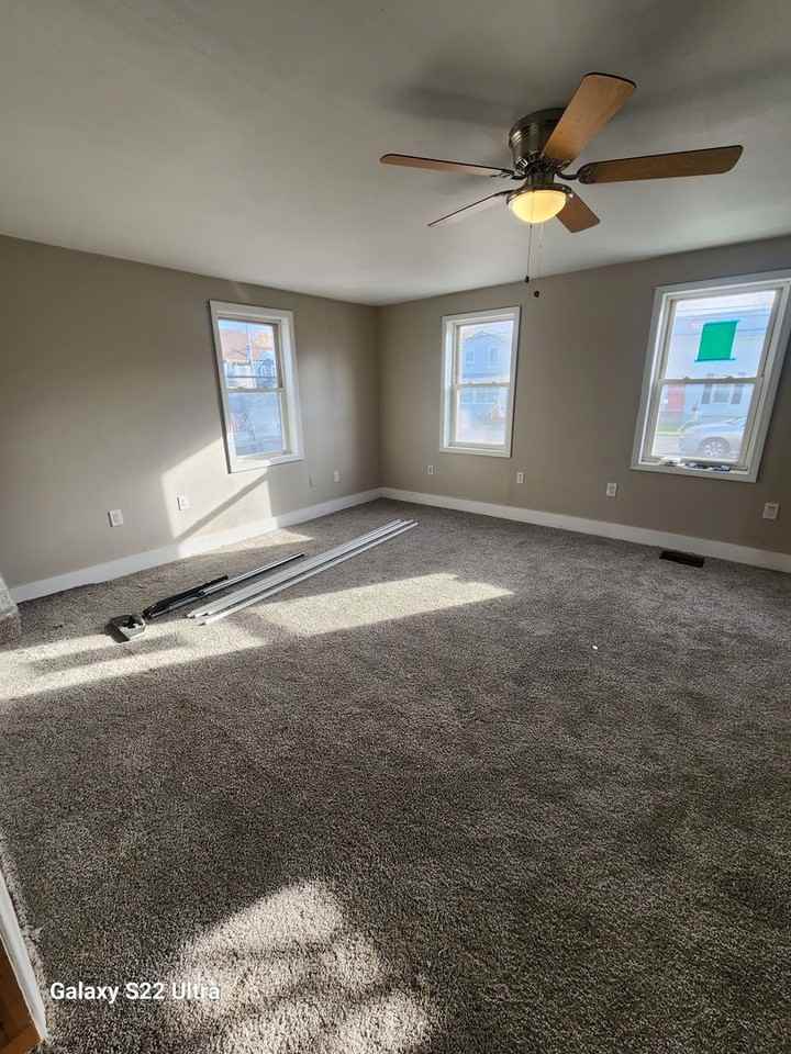 62 Bridge St - Photo 5 of 24