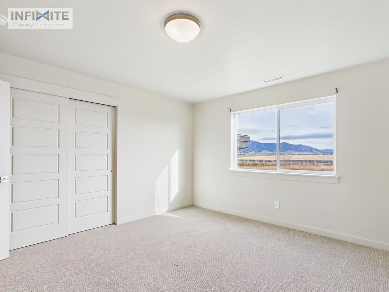 149 Stallion Drive - Photo 7 of 15