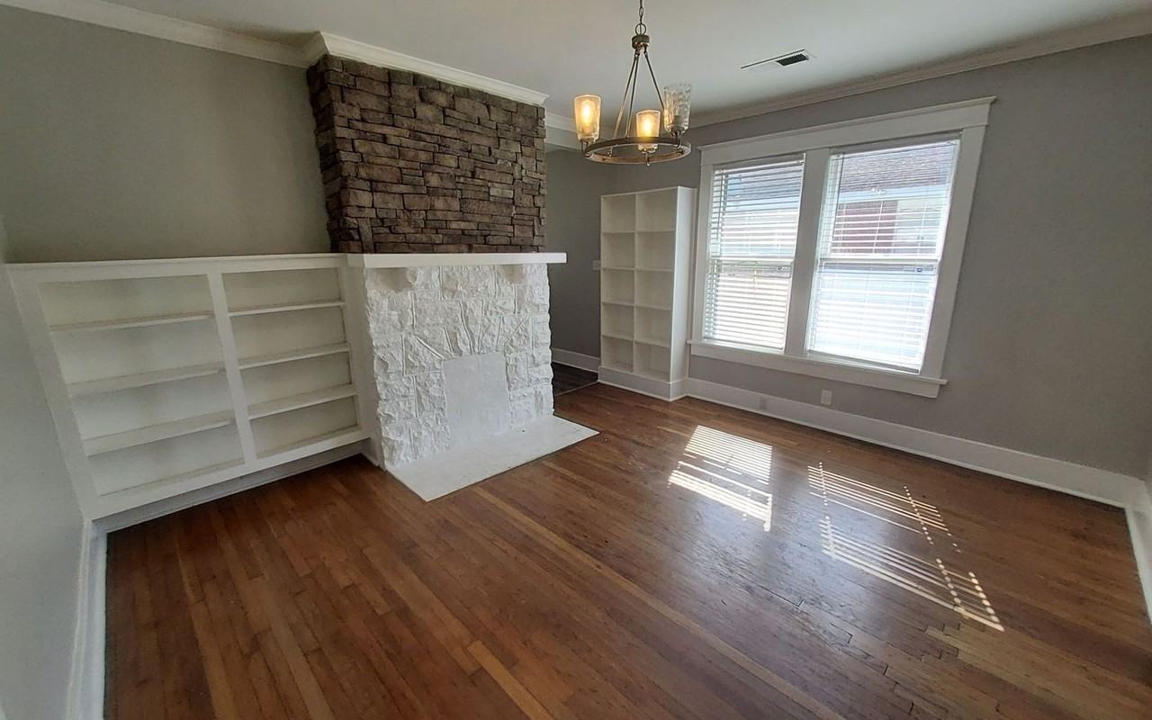 668 Stonewall St - Photo 3 of 9