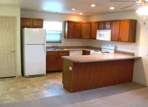 310 Wild Rose Ln - Photo 2 of 10