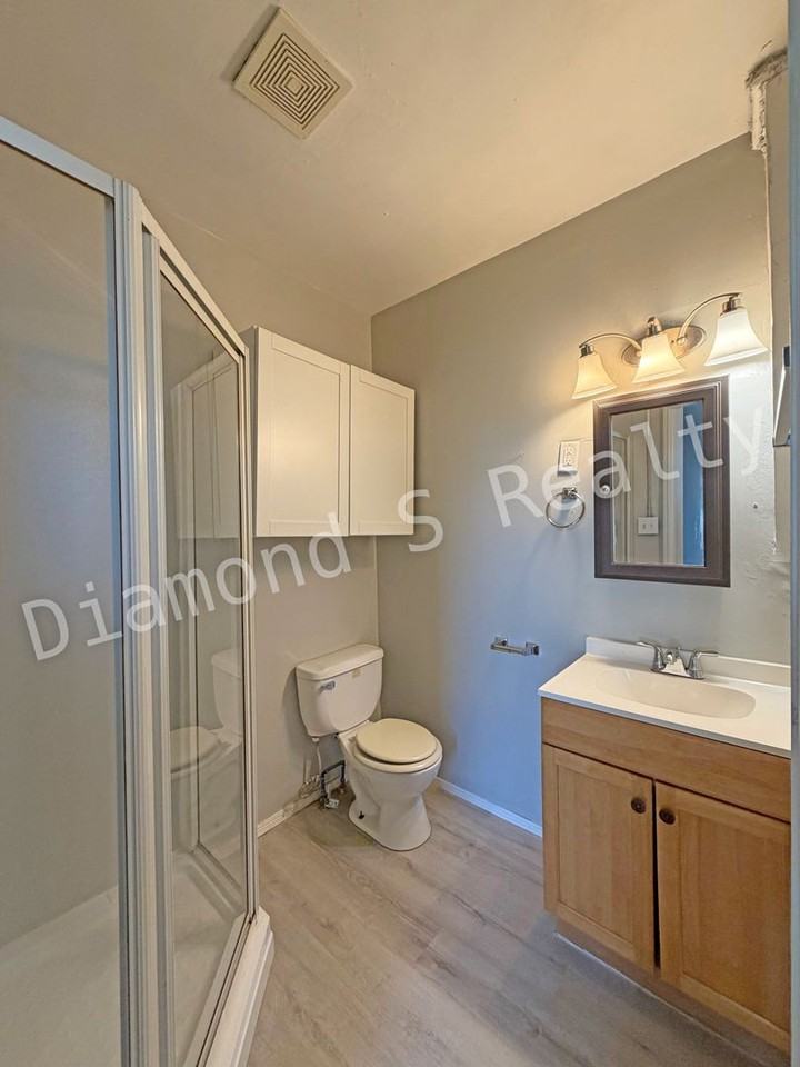 2052 N Taylor Ave - Photo 7 of 7