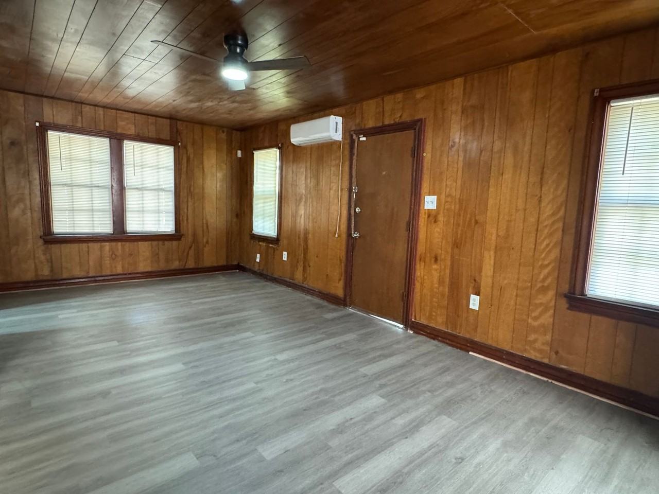 1505 Southwest 8th Street - Photo 2 of 14