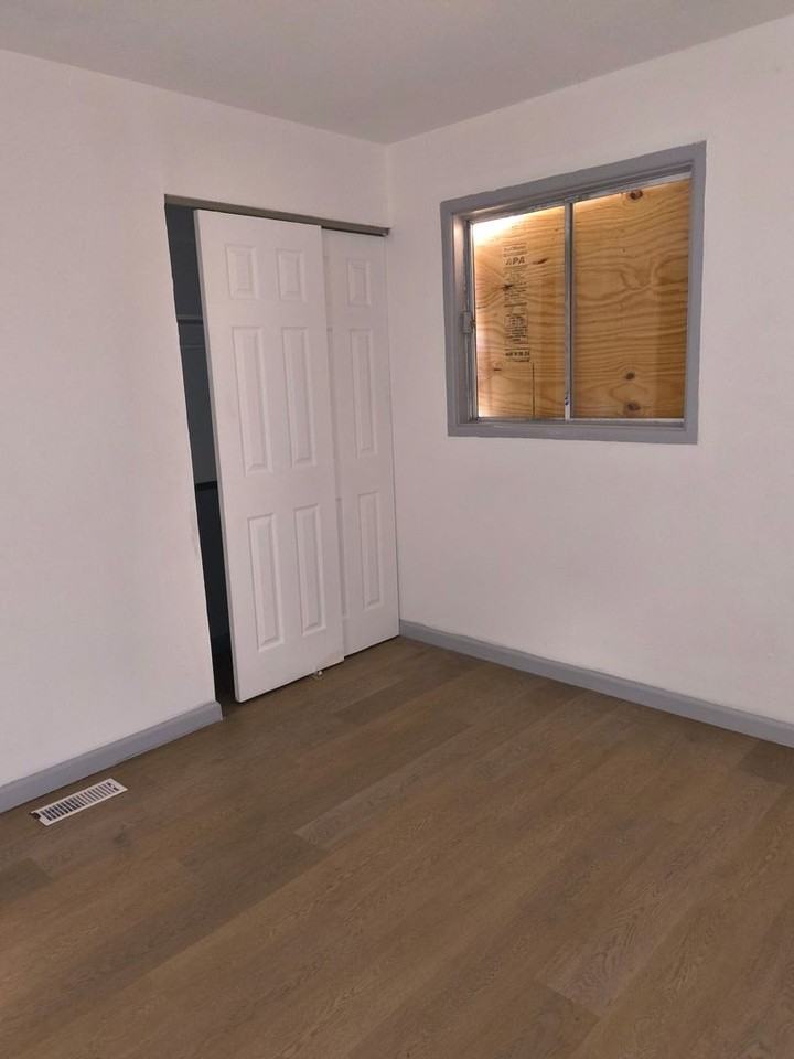 30 St Columbia Drive - Photo 3 of 10