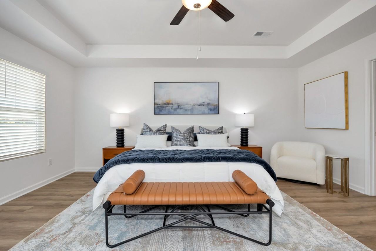 102 Mcgurn St - Photo 3 of 33