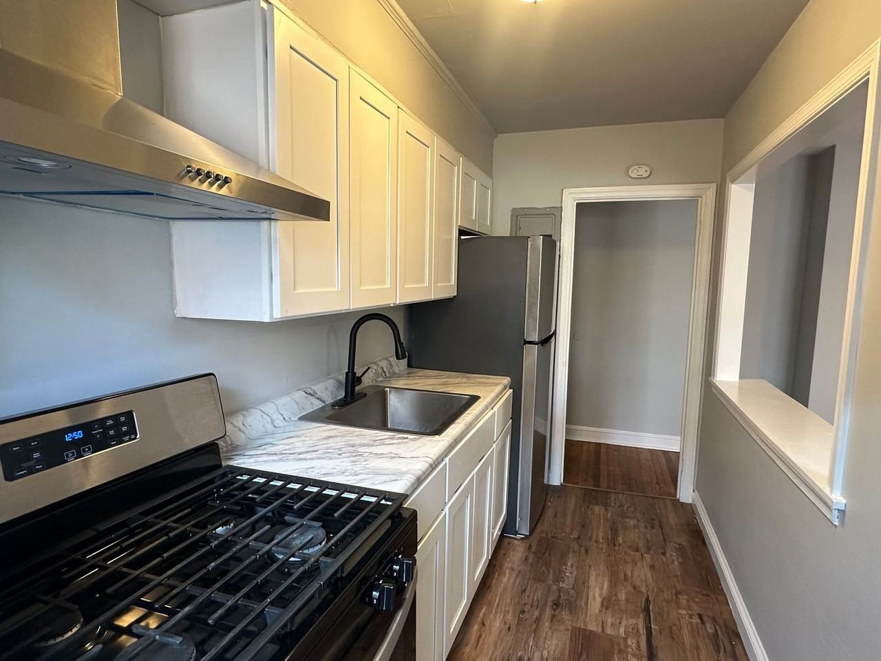 1800 Garrett Rd #205 - Photo 3 of 10