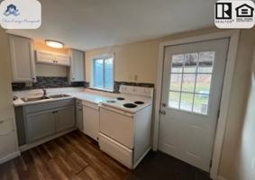 featured image of 7 River Rd