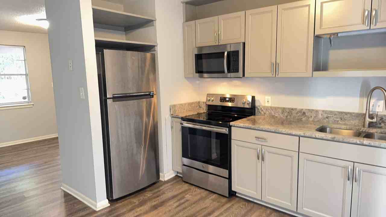 6 Point Comfort Rd #10A - Photo 7 of 23