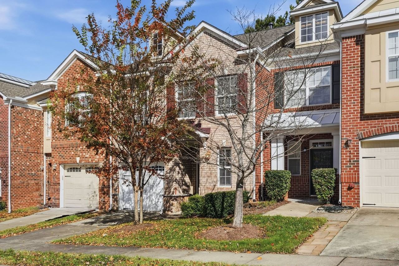 520 Camden Yards Way - Photo 3 of 29