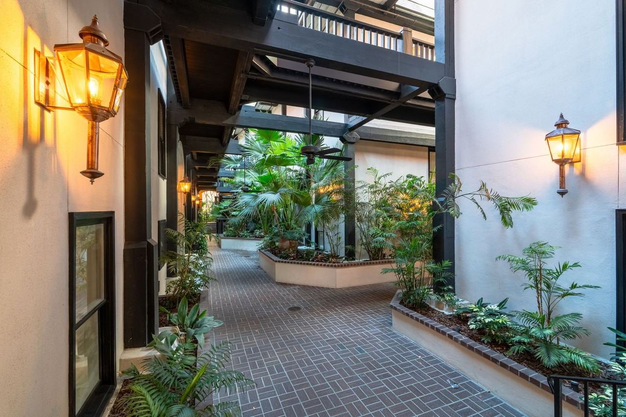 109 E Bay St Apt 1b - Photo 5 of 28