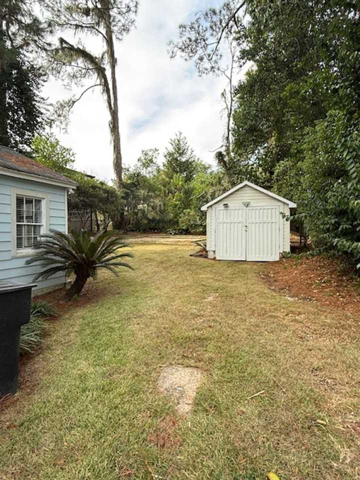 1412 N Adams St - Photo 3 of 15