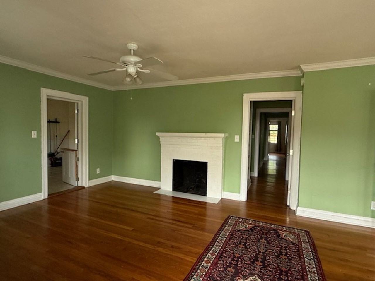 1412 N Adams St - Photo 4 of 15