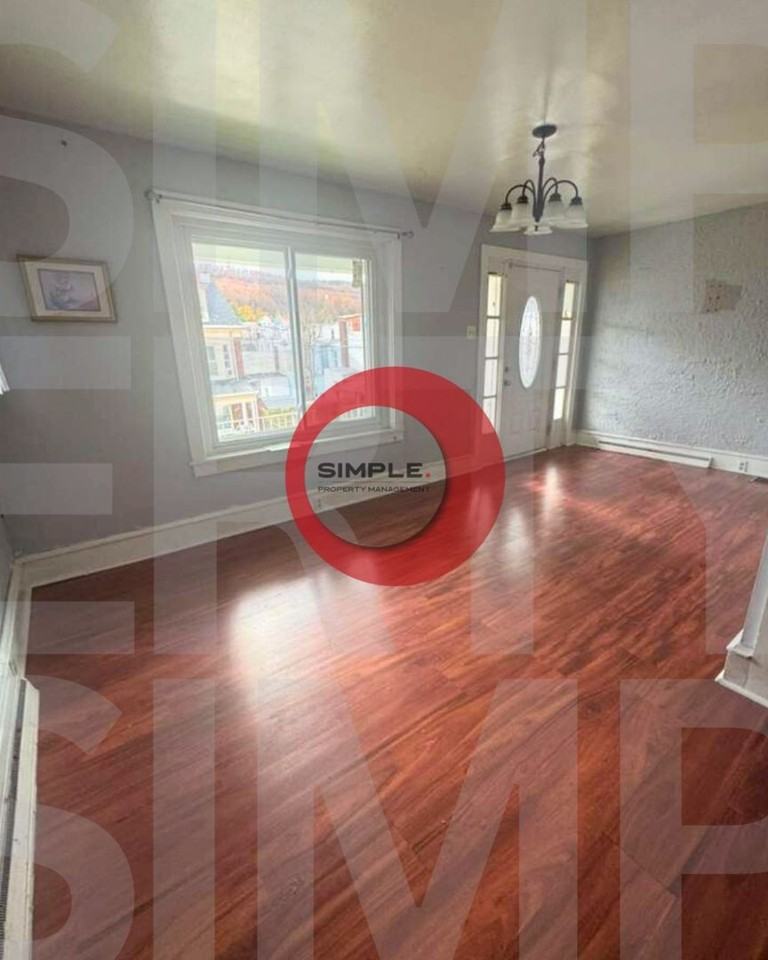 1735 Haak St - Photo 3 of 12
