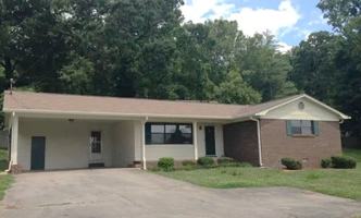 featured image of 3500 Georgetown Rd Nw