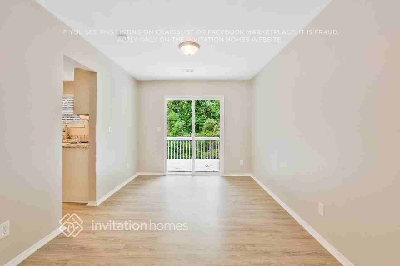 2150 Perrin Springs Drive Northeast - Photo 4 of 14