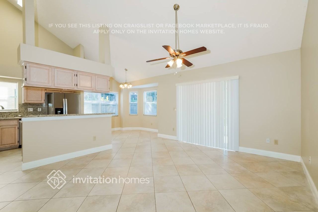 724 Silver Birch Pl - Photo 6 of 18