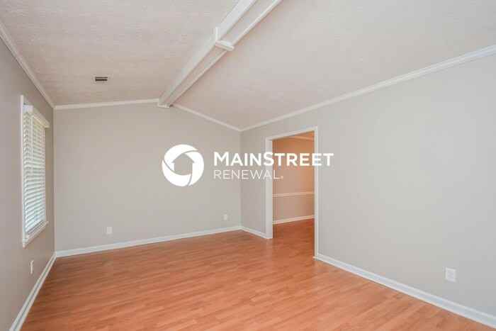 3871 Partridge Pl Sw - Photo 3 of 17