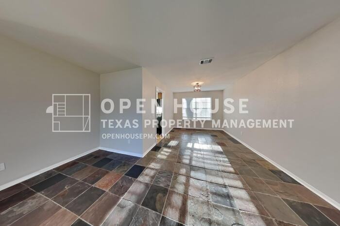 7611 Round Grove Ln - Photo 5 of 23