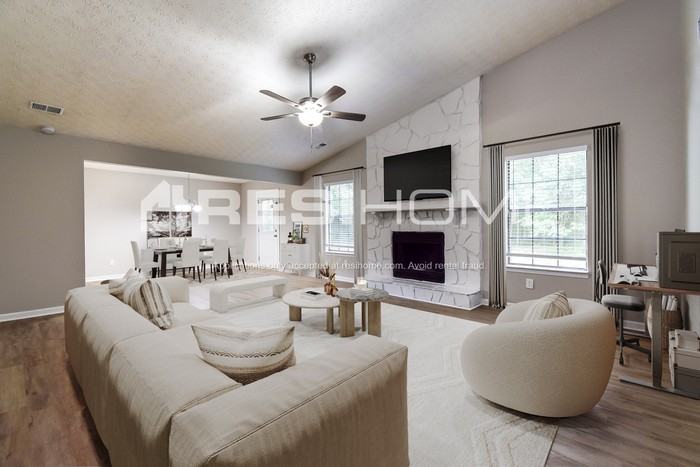 5894 Clate Ct - Photo 4 of 17
