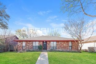 328 Kimberly Dr - Photo 1 of 1