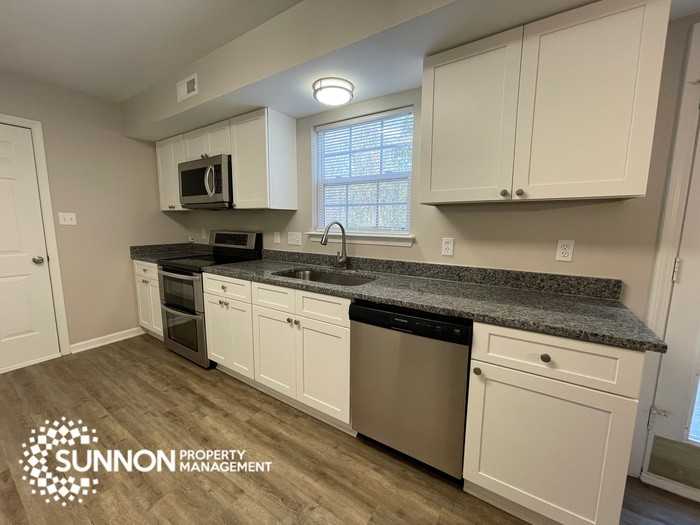 5522 Black Fox Ct - Photo 3 of 44