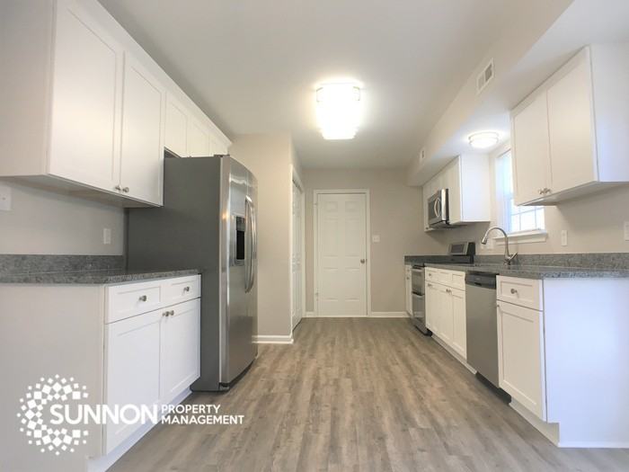 5522 Black Fox Ct - Photo 4 of 44