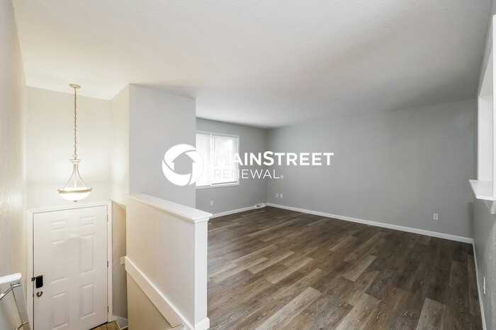 6302 East 140th Terrace - Photo 2 of 17