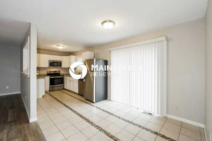 6302 East 140th Terrace - Photo 5 of 17