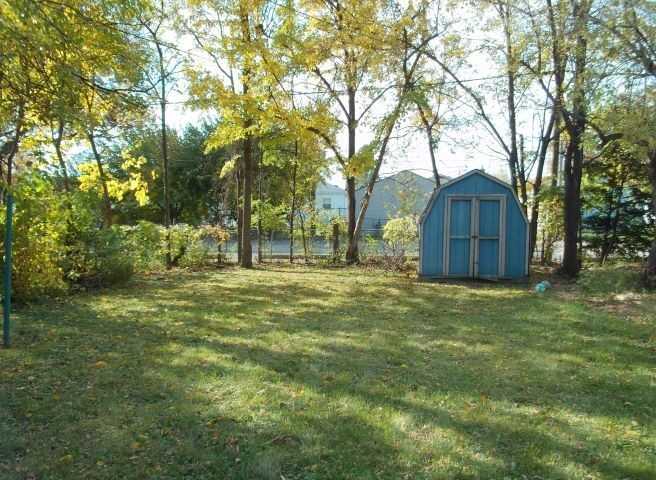 22825 Brittany Avenue - Photo 2 of 15