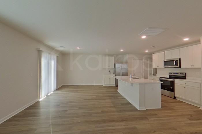 121 Inez Ave - Photo 2 of 21