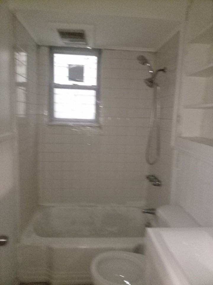 430 Seventh Ave #1 - Photo 3 of 7