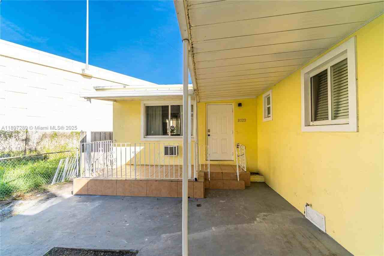 1021 Nw 23rd Ave #NA