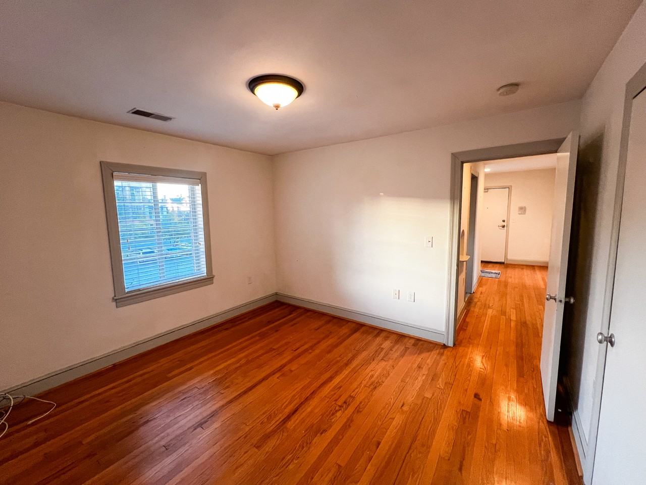 123 Pollock St #123 - Photo 7 of 11