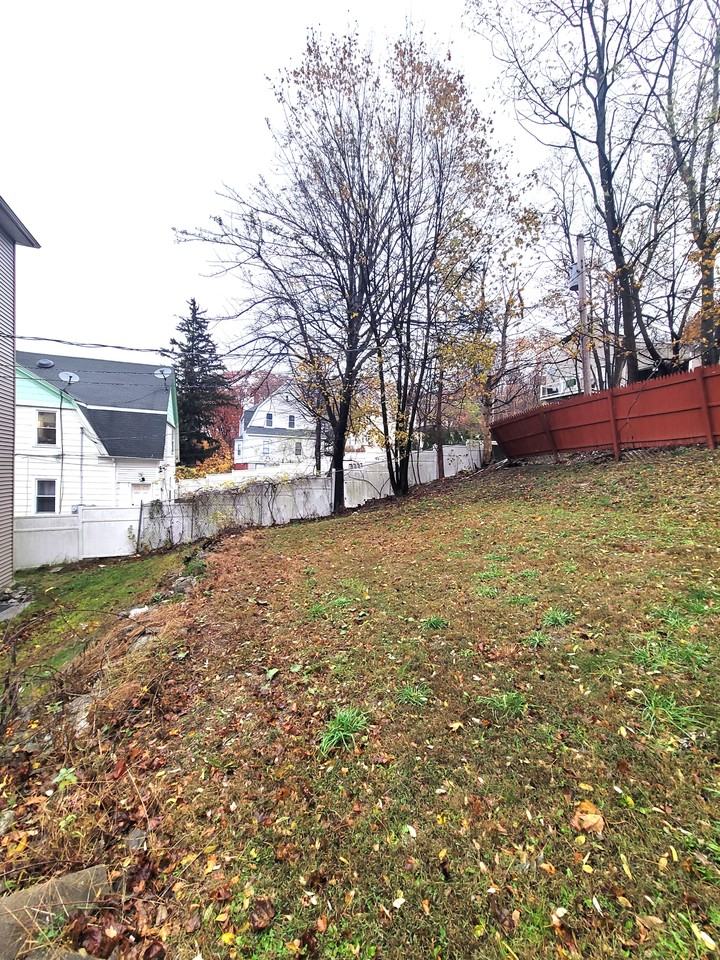 119 Rodney Street #2 - Photo 4 of 7