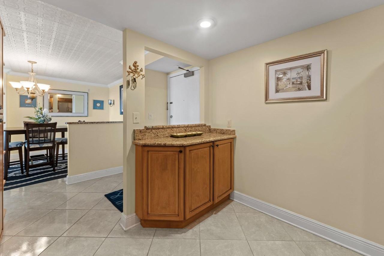 1 Key Capri - Photo 4 of 11