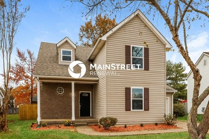 8007 Apple Valley Drive - Photo 2 of 19