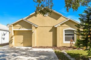 featured image of 417 Delicata Dr