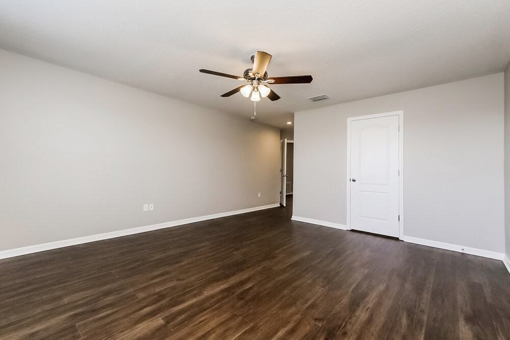 6135 Trent Creek Dr - Photo 7 of 17