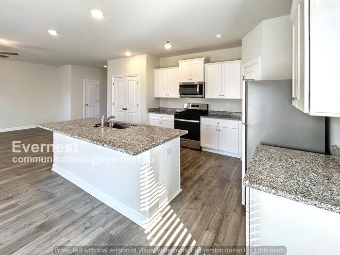 2312 Valverde Way - Photo 4 of 23