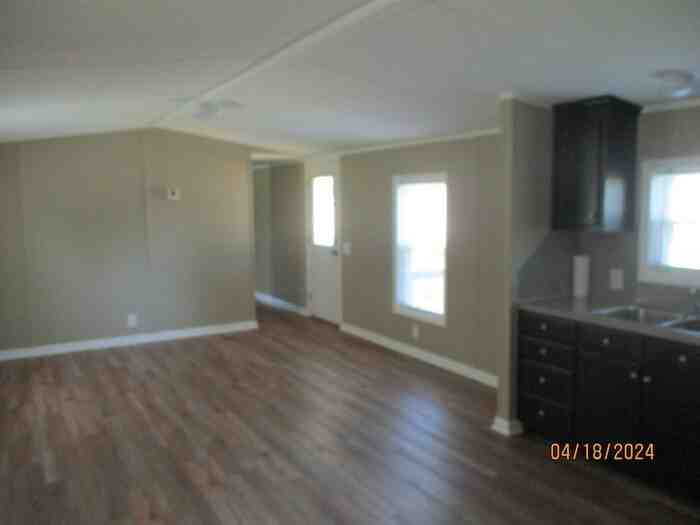 24671 Ridgecrest Rd - Photo 3 of 12
