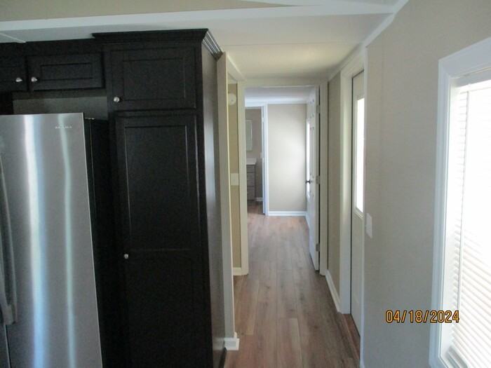 24671 Ridgecrest Rd - Photo 5 of 12