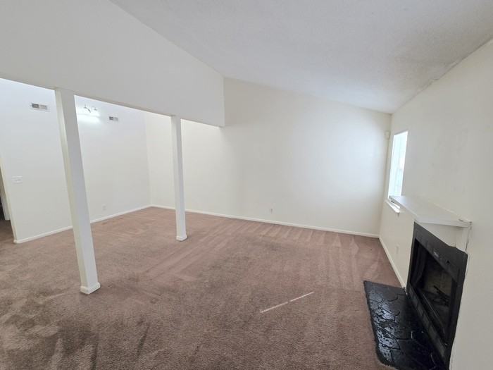 174 S Kentucky Ave - Photo 2 of 18